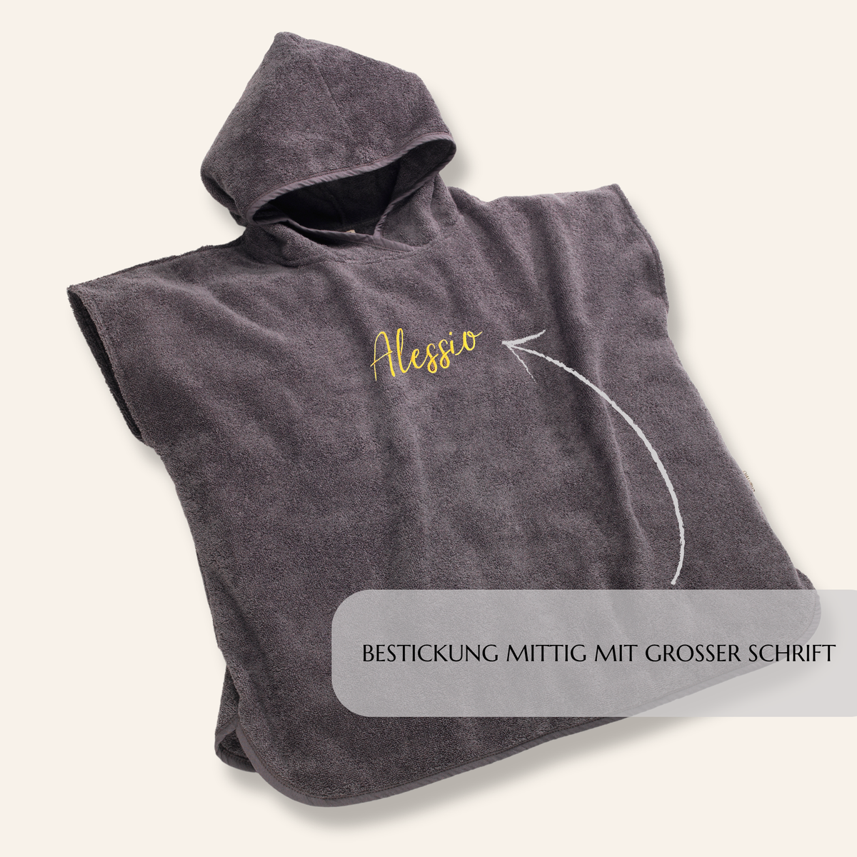 Badeponcho Kinder anthrazit mit Namensstick, liegend